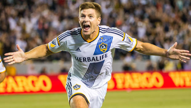 steve-gerrard-la-galaxy-vr-1300.jpg